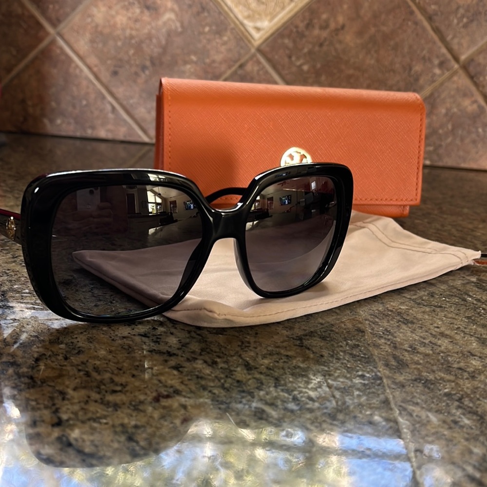 New without tags excellent condition